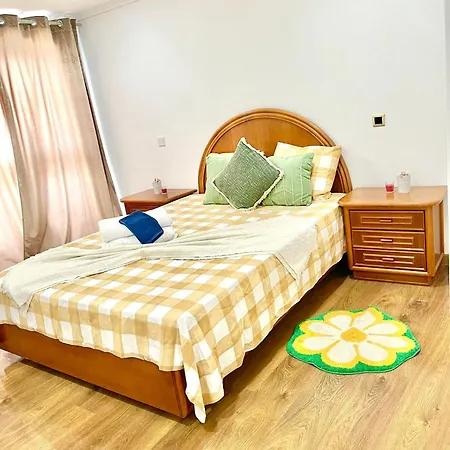 Flat Luxuoso Da Oura Lägenhet Albufeira