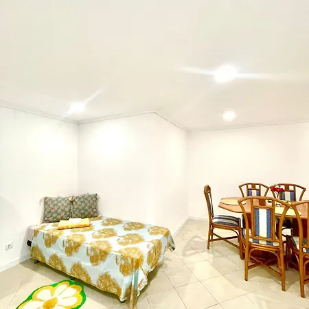 Flat Luxuoso Da Oura Lägenhet Albufeira