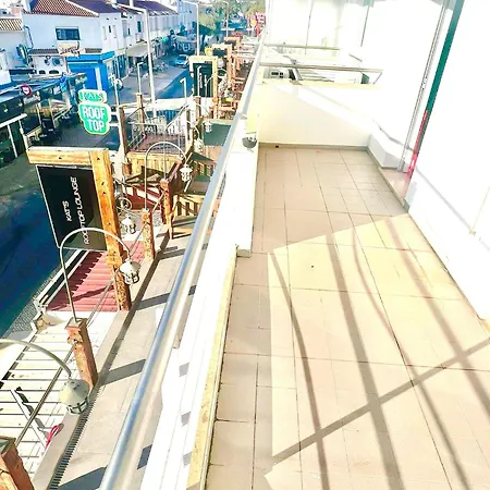 Flat Luxuoso Da Oura * Албуфейра