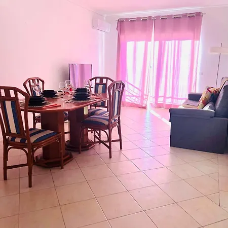 Flat Luxuoso Da Oura Apartman
