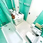 Flat Luxuoso Da Oura شقة البوفيرا